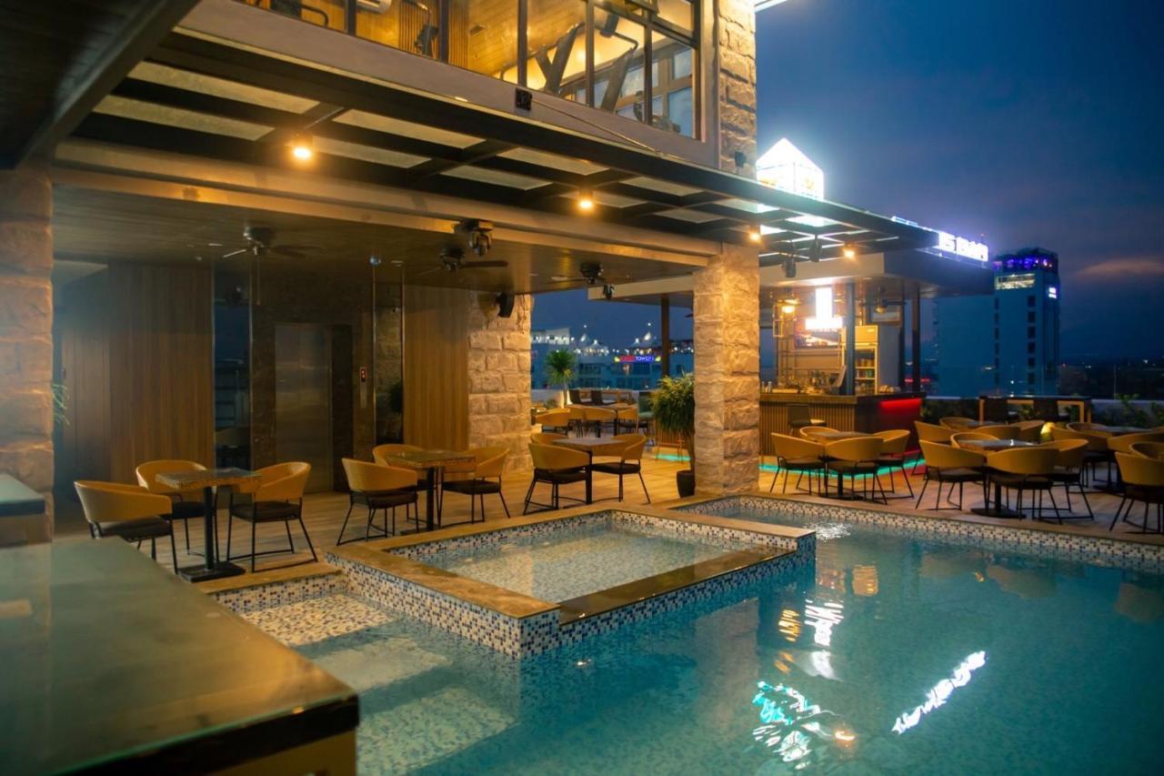 El Vistra Hotel อังเฮเลส ภายนอก รูปภาพ
