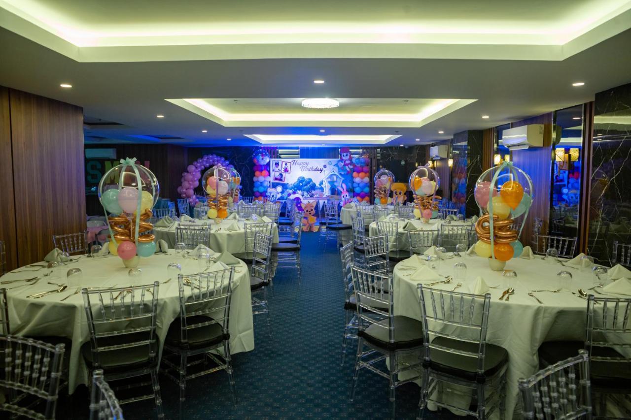 El Vistra Hotel อังเฮเลส ภายนอก รูปภาพ