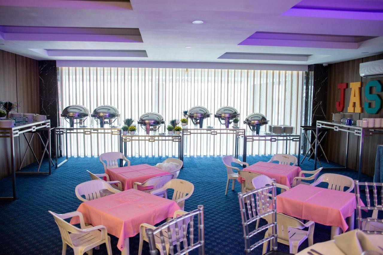 El Vistra Hotel อังเฮเลส ภายนอก รูปภาพ